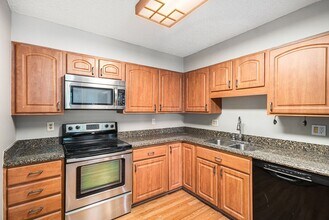13950 E Oxford Pl in Aurora, CO - Building Photo - Building Photo