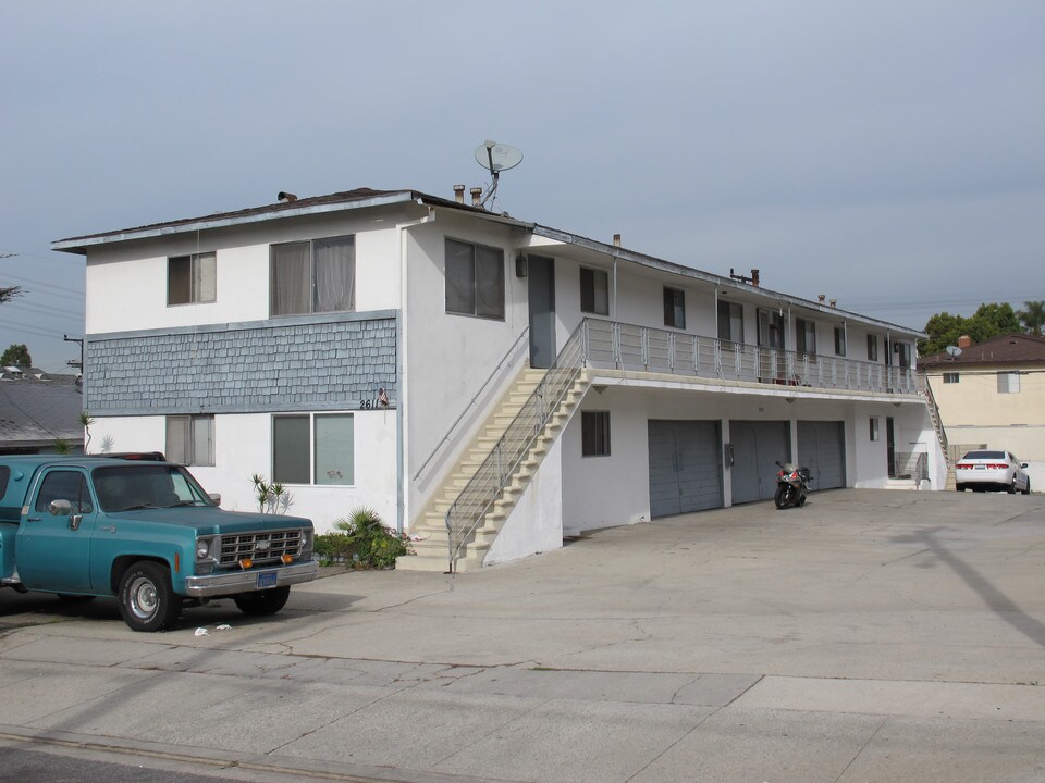 2611 Mathews Ave in Redondo Beach, CA - Building Photo