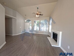 663 Stoneridge Ct in Lathrop, CA - Building Photo - Building Photo