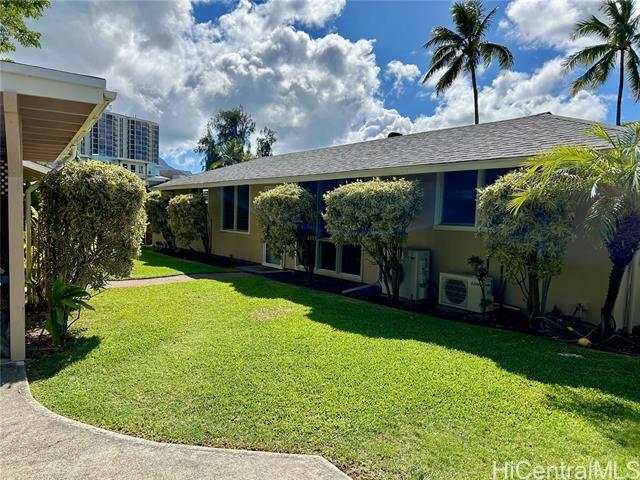 334 Kuukama St in Kailua, HI - Building Photo