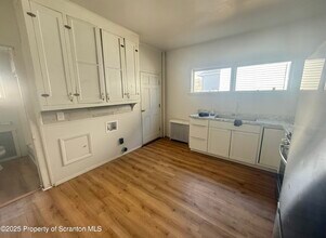438 14th Ave in Scranton, PA - Building Photo - Building Photo