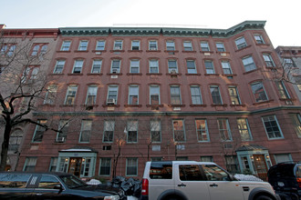 256 W 21st St in New York, NY - Foto de edificio - Building Photo