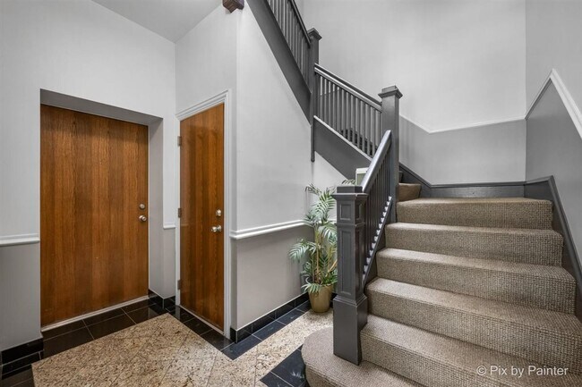 4321 N Kenmore Ave in Chicago, IL - Building Photo - Building Photo