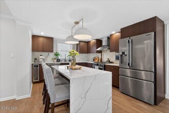 106 Van Dam St in Saratoga Springs, NY - Building Photo - Building Photo