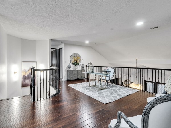 property at 2523 Watts St