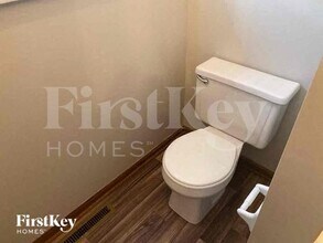 1472 Deer Crossing Ln in Worthington, OH - Foto de edificio - Building Photo