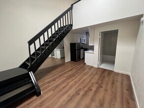 12621 Matteson Ave, Unit 3 in Los Angeles, CA - Building Photo - Building Photo