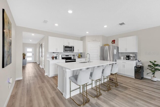 431 Tanis Ave in St. Cloud, FL - Building Photo - Building Photo
