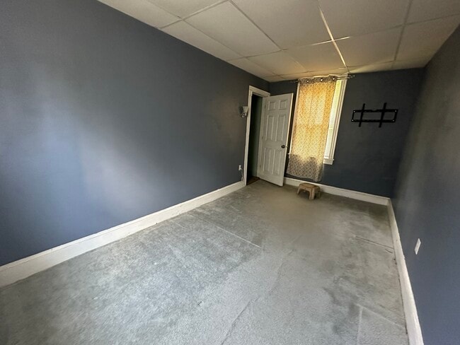 28 N 8th St in Mahanoy City, PA - Building Photo - Building Photo