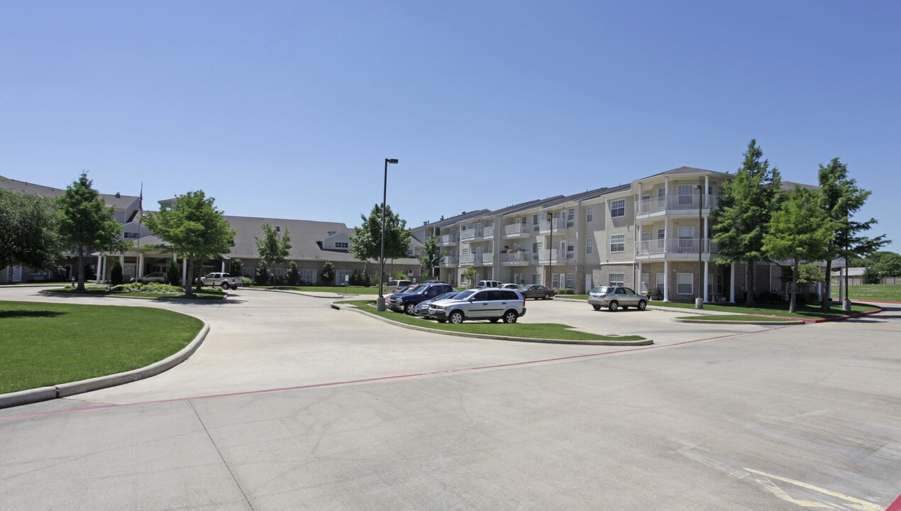 Waterford of Mesquite in Mesquite, TX - Building Photo