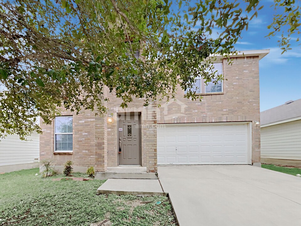 7915 Maple Leaf in San Antonio, TX - Building Photo