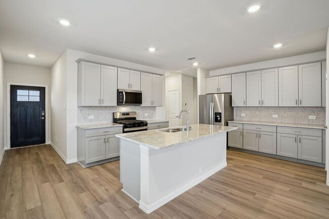property at 115 Greenbriar Dr