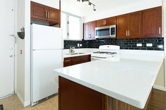 1122 Kinau St in Honolulu, HI - Building Photo - Building Photo