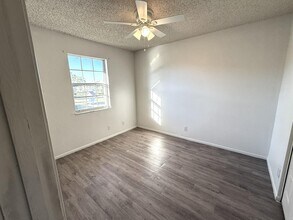 1552 SE Royal Green Cir in Port St. Lucie, FL - Building Photo - Building Photo