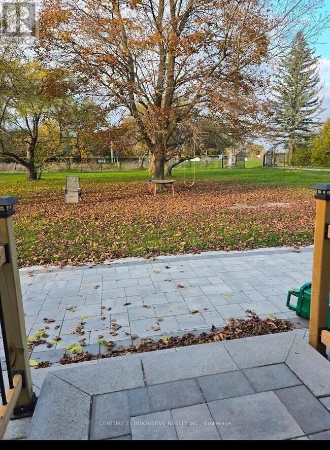 1377 Stouffville Rd in Richmond Hill, ON - Building Photo - Building Photo