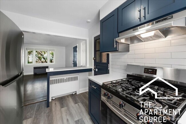 2715 W Berwyn Ave in Chicago, IL - Building Photo - Building Photo