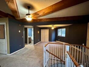 29 Irving Ave in East Providence, RI - Foto de edificio - Building Photo