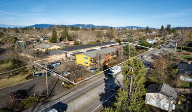 Polk Plaza in Eugene, OR - Building Photo - Building Photo