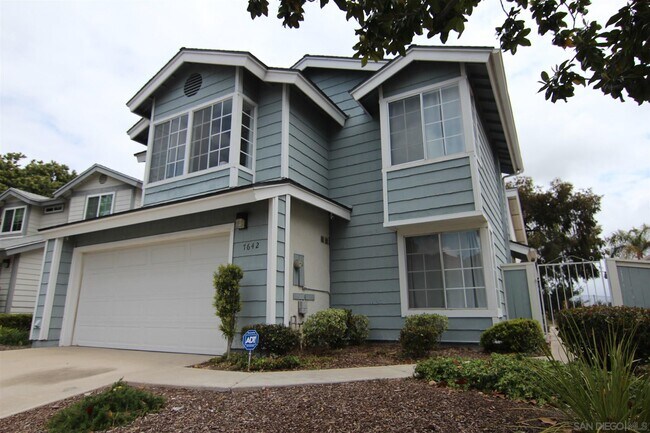 7642 Goode St in San Diego, CA - Building Photo - Building Photo