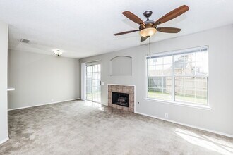 2921 Stonewall Ln in Fort Worth, TX - Building Photo - Building Photo