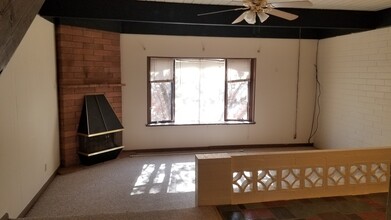 2772 University Ave in Morgantown, WV - Building Photo - Building Photo