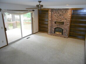 2934 Hunter Way in West Linn, OR - Building Photo - Building Photo