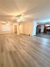 70 Hallow Oak St in Spring Lake, NC - Building Photo - Building Photo