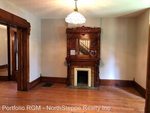 101 W Hubbard Ave in Columbus, OH - Foto de edificio - Building Photo