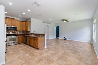 11262 82nd St E in Parrish, FL - Building Photo - Building Photo