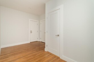 20 Forest St, Unit 21 in Cambridge, MA - Building Photo - Building Photo