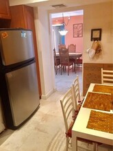 100 Bayview Dr, Unit 1429 in Sunny Isles Beach, FL - Building Photo - Building Photo