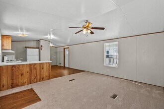 2012 St Thomas in Dickinson, TX - Building Photo - Building Photo