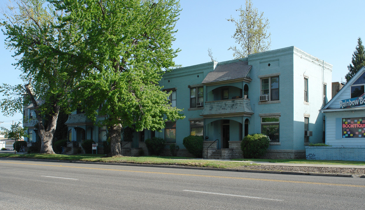 State Street Apartments in Boise, ID - Building Photo