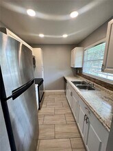 1433 S Belcher Rd in Clearwater, FL - Building Photo - Building Photo