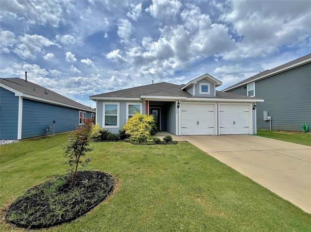 1448 Sunkiss Dr in Fort Worth, TX - Building Photo