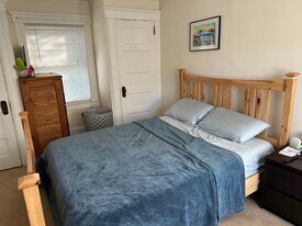 18 Dayton Rd in Morris Plains, NJ - Building Photo