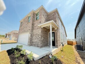 219 Flathead in New Braunfels, TX - Building Photo - Building Photo