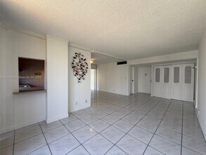 17011 N Bay Rd, Unit # 607 in Sunny Isles Beach, FL - Building Photo - Building Photo