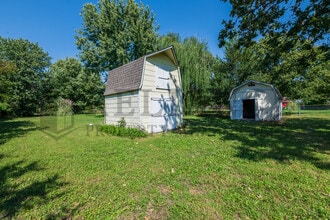 902 W Wallingford St in Wichita, KS - Building Photo - Building Photo