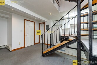 16 Edgerly Pl in Boston, MA - Foto de edificio - Building Photo