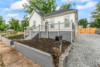 620 Echo St NW in Atlanta, GA - Building Photo - Building Photo