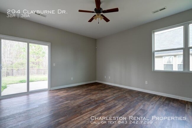 294 Clayburne Dr in Goose Creek, SC - Building Photo - Building Photo