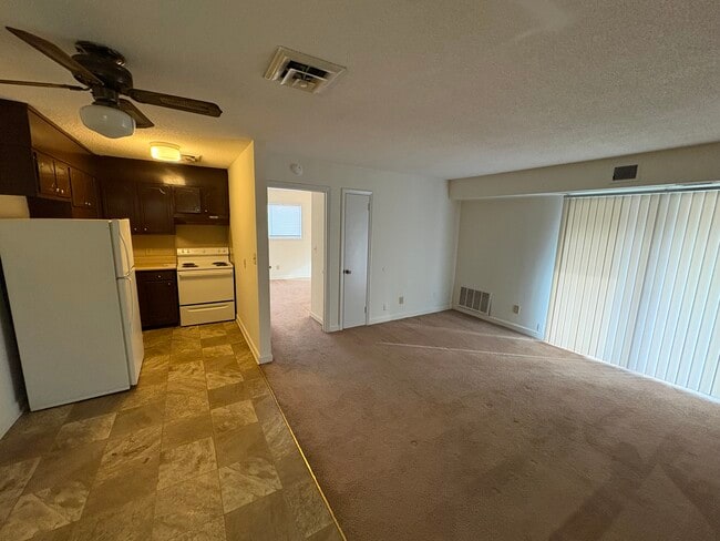 1023 S Church St in Asheboro, NC - Building Photo - Building Photo