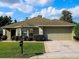 11732 SE 91st Cir in Summerfield, FL - Building Photo