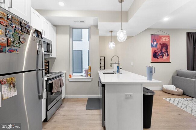 property at 1144 Frankford Ave