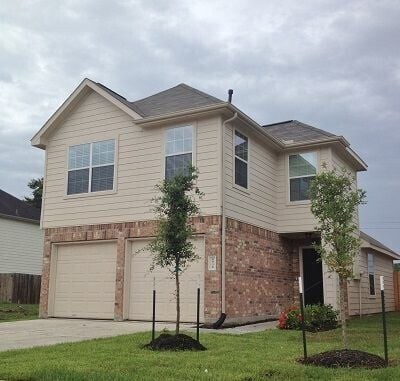 8938 Santo Domingo in Houston, TX - Building Photo