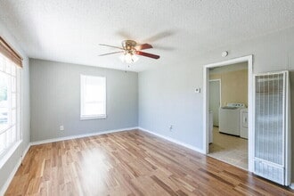 1110 46th St in Lubbock, TX - Building Photo - Building Photo
