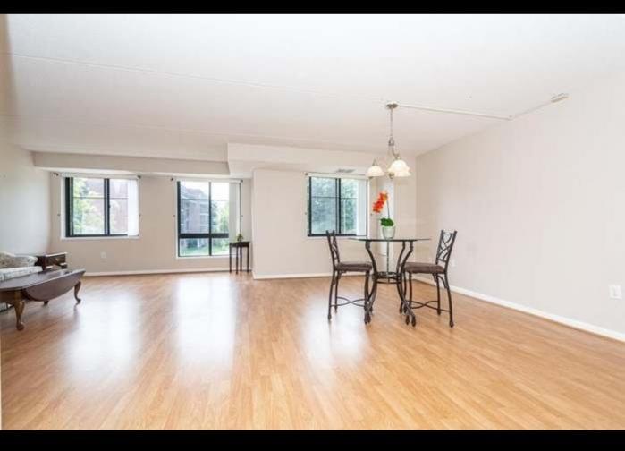 200 Ledgewood Dr in Stoneham, MA - Building Photo