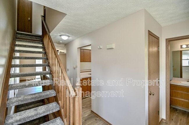 2018 Redwing Dr in Canal Fulton, OH - Building Photo - Building Photo