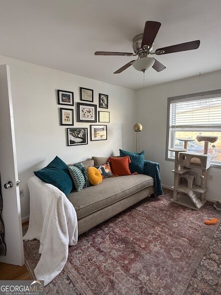 575 Flat Shoals Ave SE in Atlanta, GA - Building Photo - Building Photo